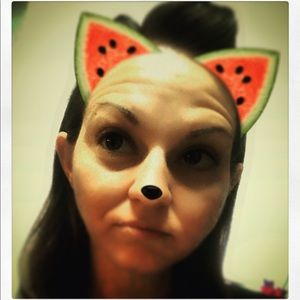 Meet your Posher, Lynell